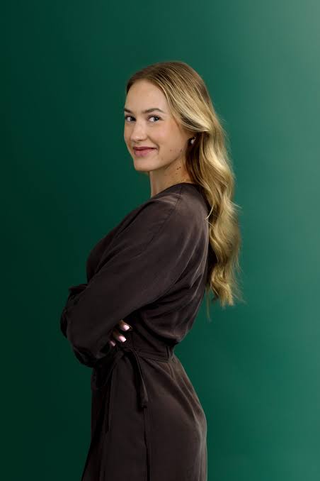 Portrait of Sarah Williams